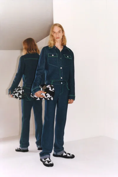 Look 4